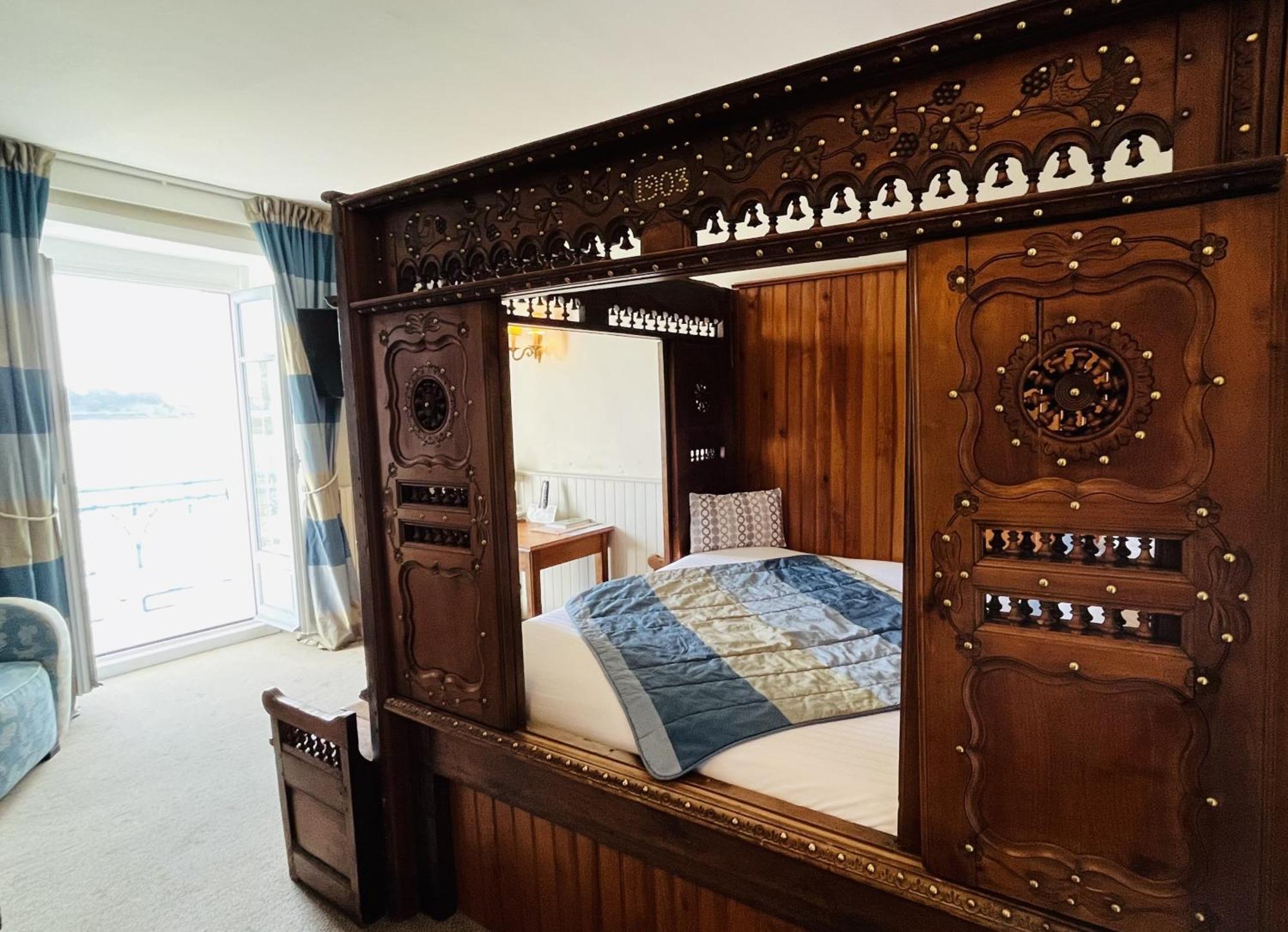 Hotel-Restaurant Printania Динар Экстерьер фото