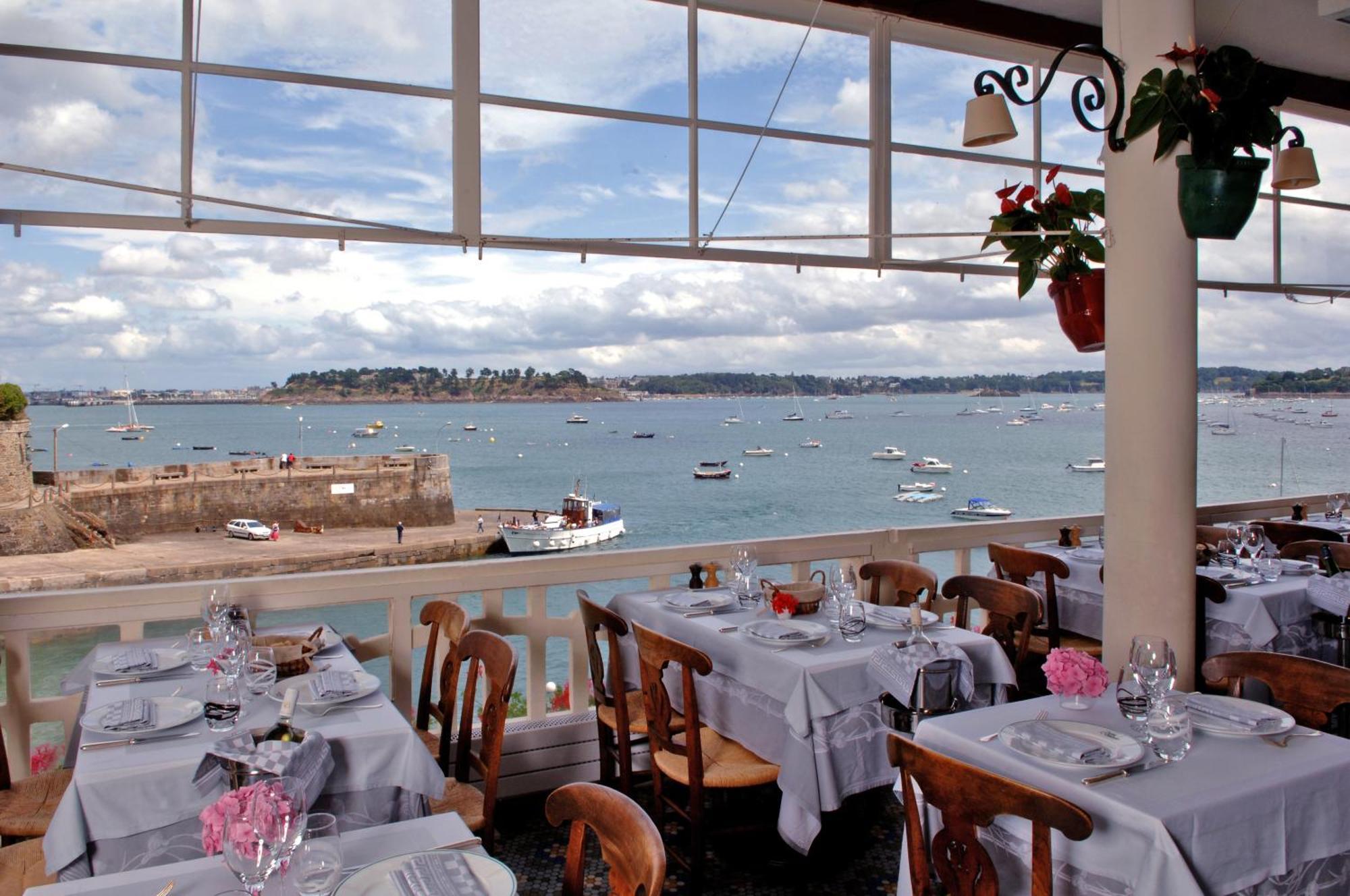 Hotel-Restaurant Printania Динар Экстерьер фото